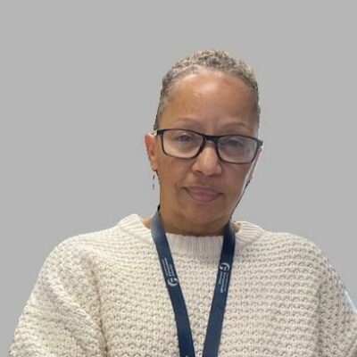 Denise Henriquez Bio